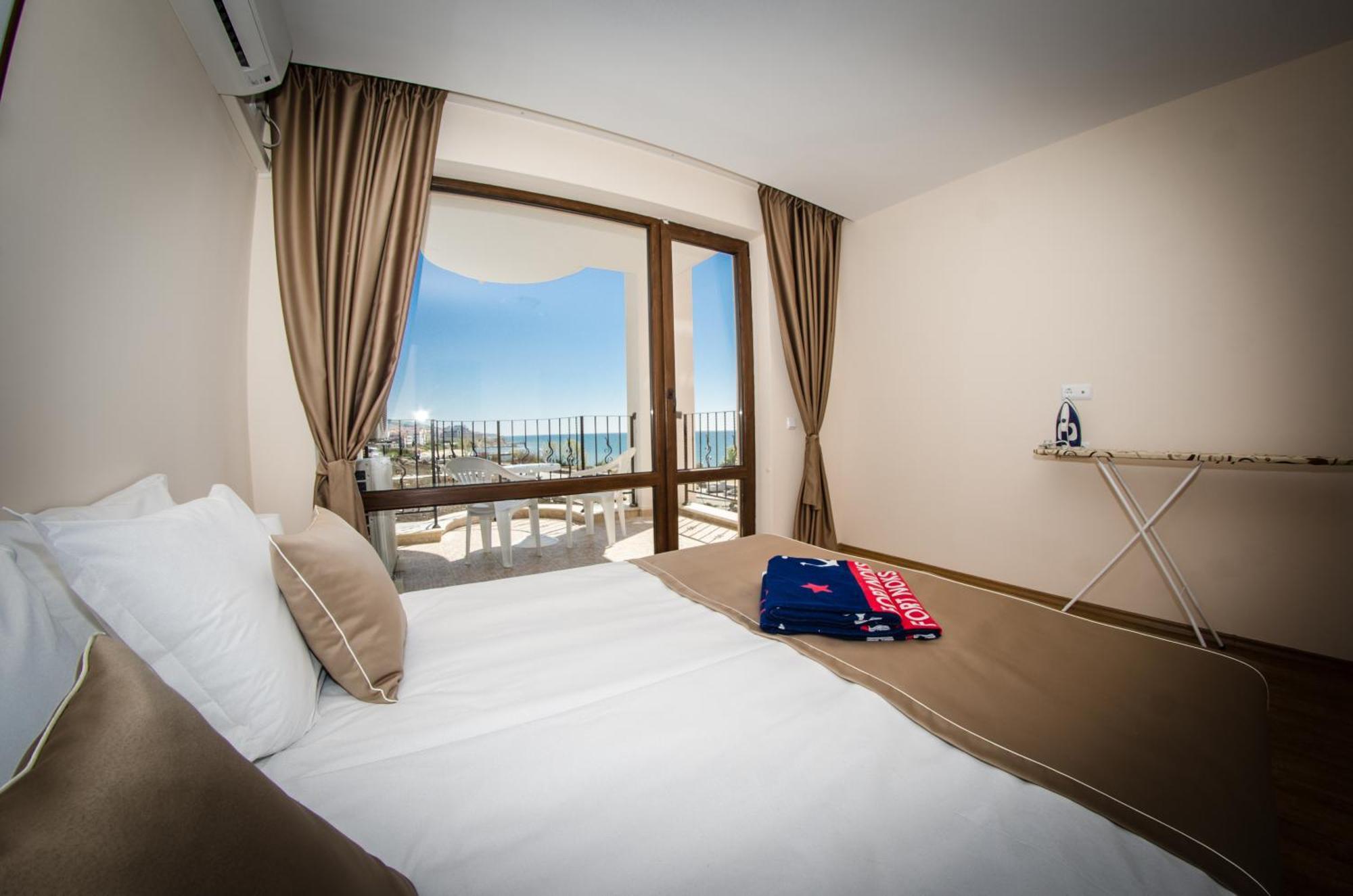 Premier Fort Beach Hotel Sveti Vlas Room photo